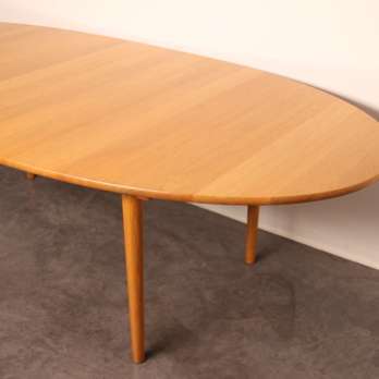 Beautiful wooden dining set extendable table Wegner Danish design (27)