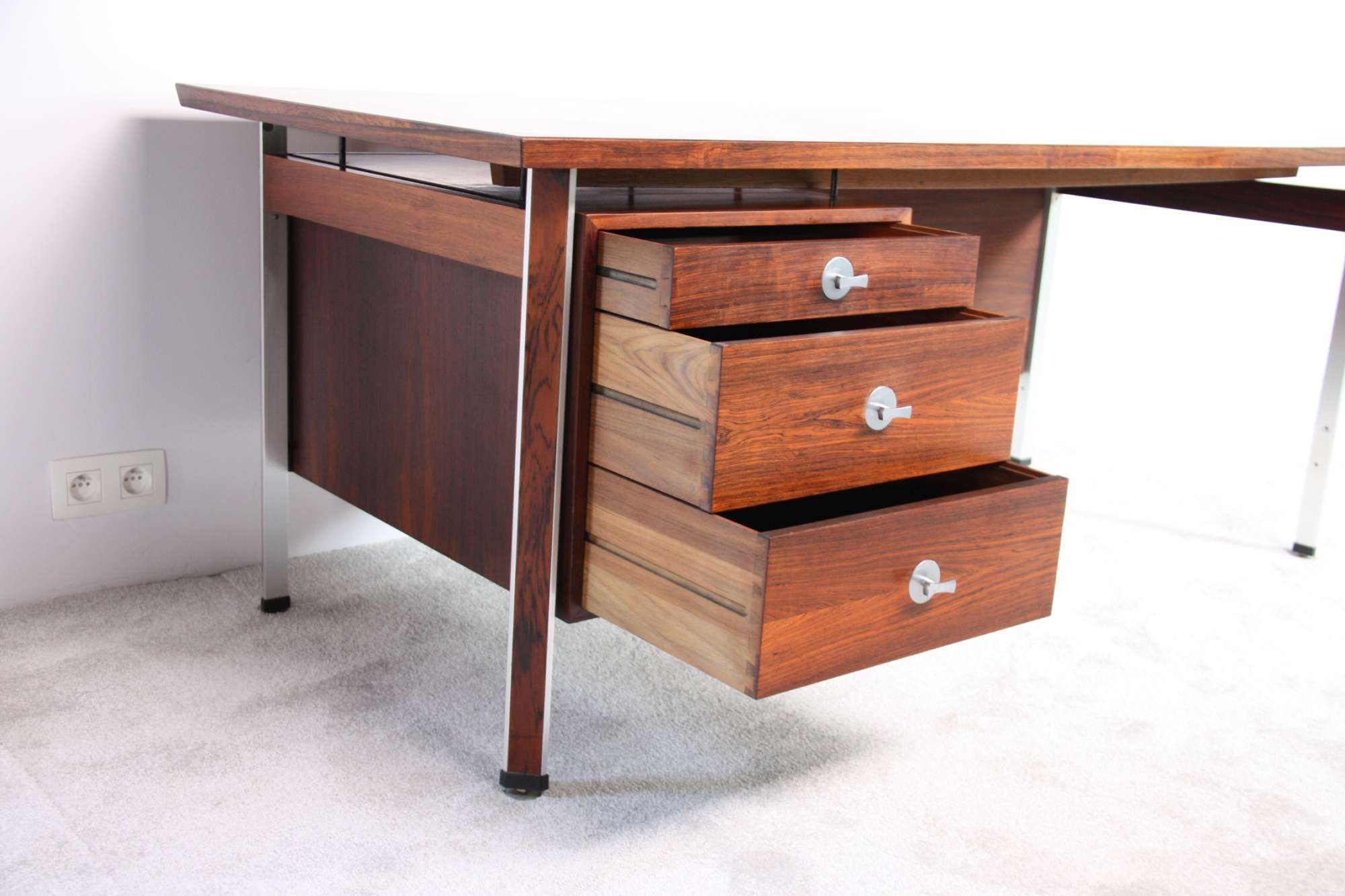 Diplomat desk design rosewood Finnish (4)