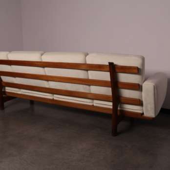 Hans Wegner sofa GE 236-4 (1)