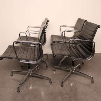 Office chairs Aluminium Chairs EA 108 black leather (1)