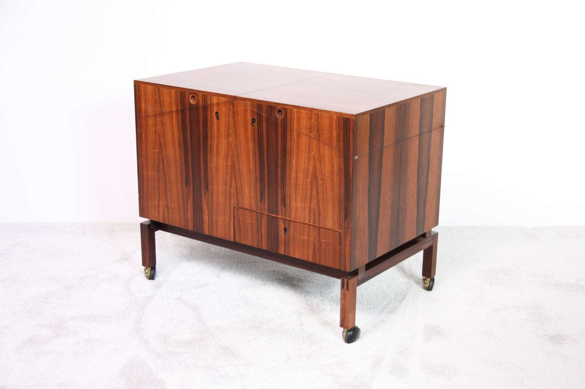 Rosewood bar cabinet folding design danish (10)