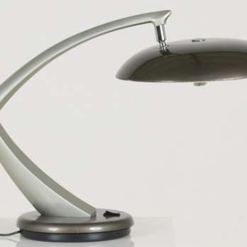 Fase Boomerang 64 desk lamp (2)