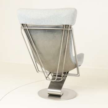 Prize winner lounge chair Trio-Line (1)