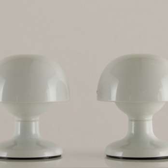 scarpa table lamps model Jucker for Flos in white metal